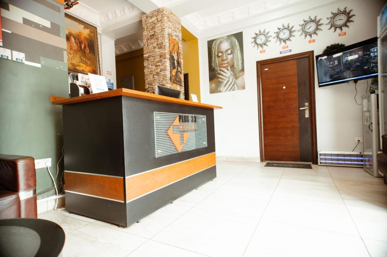 Plus 33 Hotel Nungua Exteriér fotografie