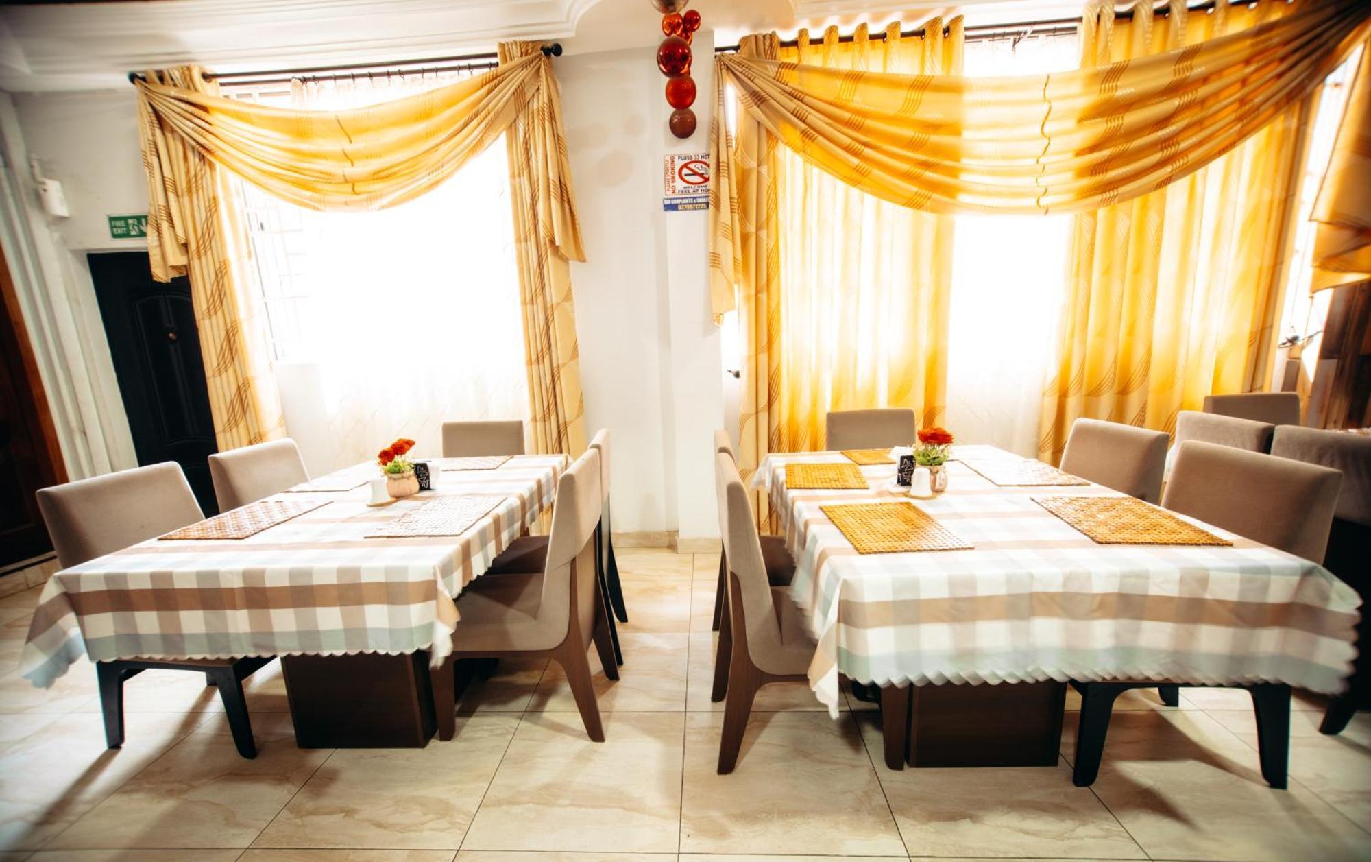 Plus 33 Hotel Nungua Exteriér fotografie